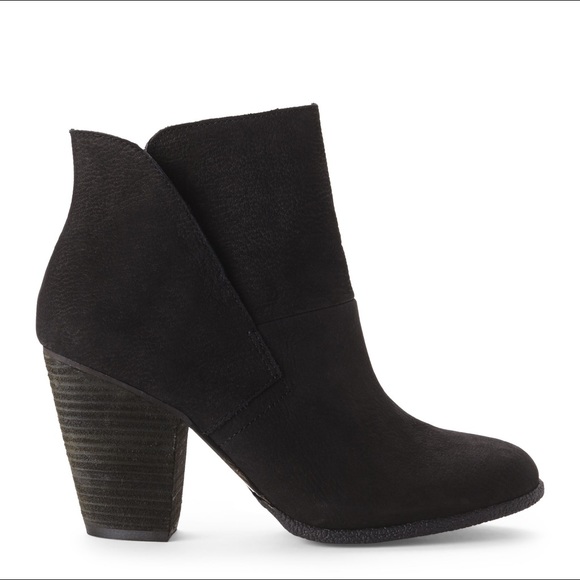 Vince Camuto Block Heel Bootie - Picture 2 of 7